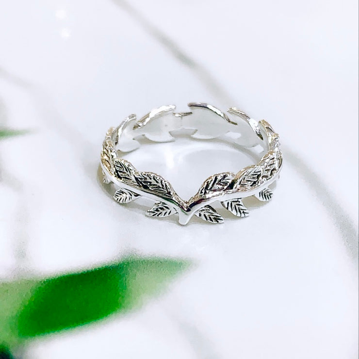 Sterling Silver Wishbone Leaf Ring